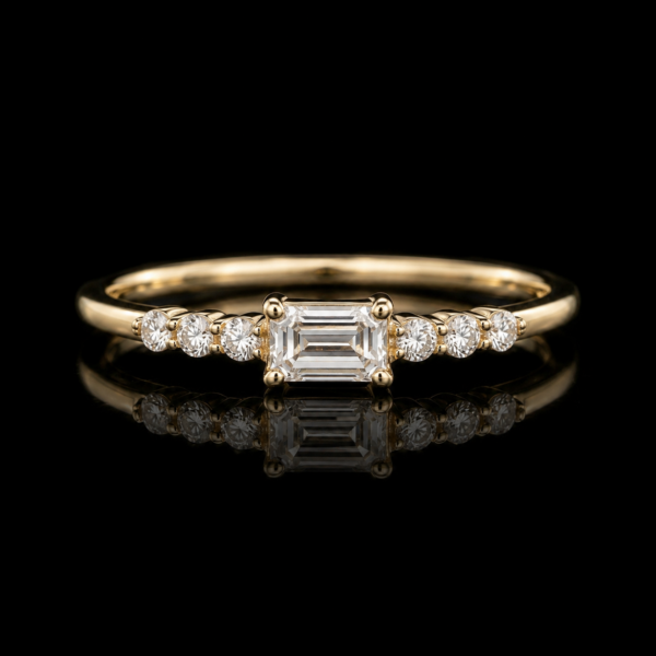 K18YG ダイヤモンドリング（K18YG・バケットダイヤ 0.18ct / メレダイヤ 0.13ct・指輪・リング / ダイヤモンド）